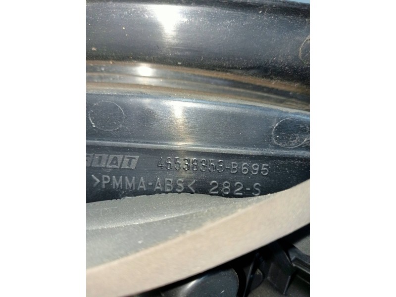 Recambio de piloto trasero izquierdo para fiat bravo (182) jtd 105 / 100 suite referencia OEM IAM 46538353  