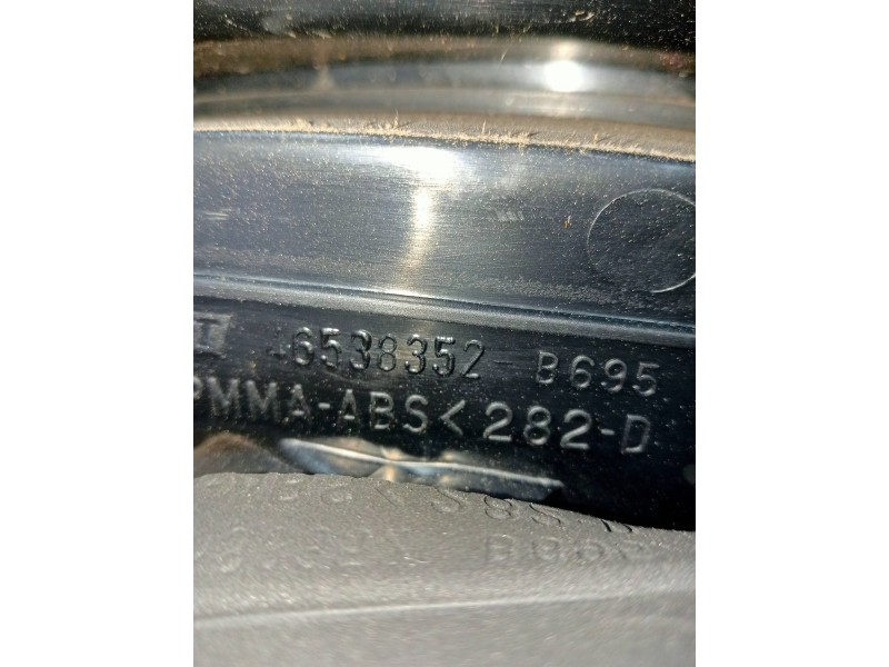 Recambio de piloto trasero derecho para fiat bravo (182) jtd 105 / 100 suite referencia OEM IAM 46538352  