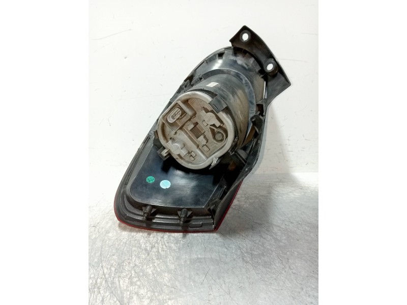 Recambio de piloto trasero izquierdo para fiat bravo (198) 1.9 16v dynamic multijet referencia OEM IAM   