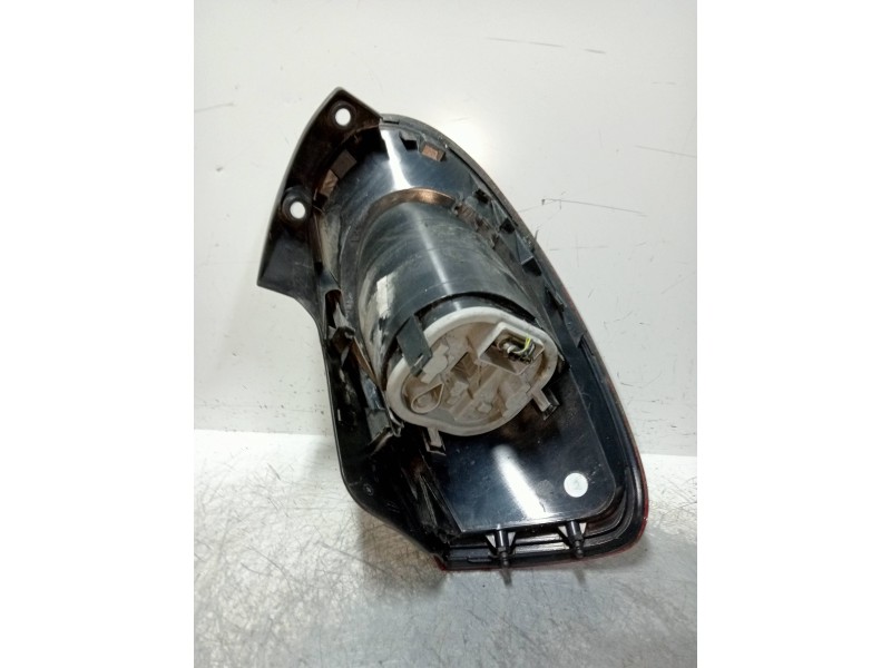 Recambio de piloto trasero derecho para fiat bravo (198) 1.9 8v dynamic multijet mit paket sport referencia OEM IAM   