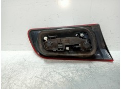 Recambio de piloto trasero derecho interior para fiat croma (194) 1.9 8v jtd cat (939a1000 / 192a8000) referencia OEM IAM 517272 2