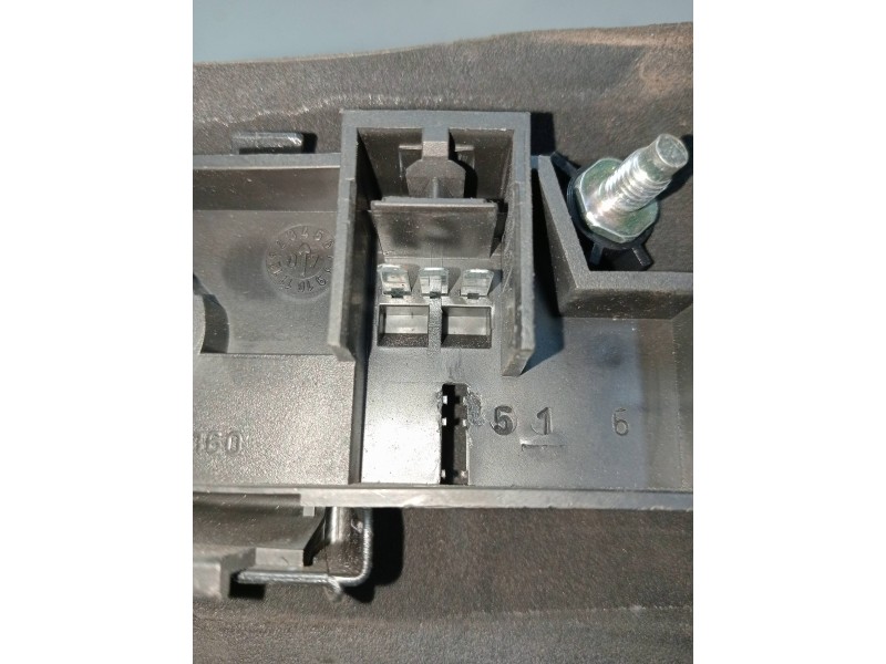 Recambio de piloto trasero izquierdo interior para fiat croma (194) 1.9 jtd 16v cat referencia OEM IAM 51727252  
