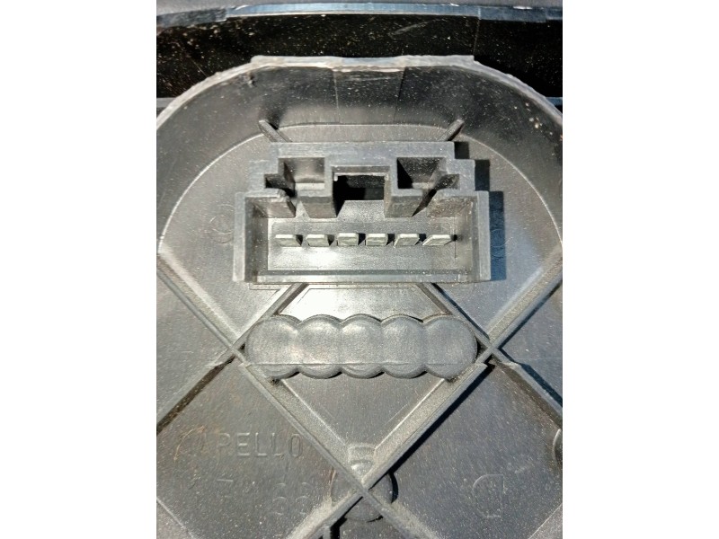 Recambio de piloto trasero derecho para fiat croma (182) i.e. referencia OEM IAM   