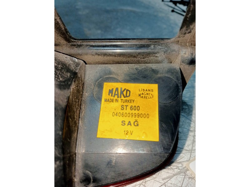 Recambio de piloto trasero derecho para fiat doblo cargo (223) 1.3 jtd referencia OEM IAM 040600999000  