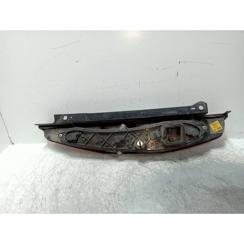 Recambio de piloto trasero derecho para fiat doblo (119) 1.3 16v jtd dynamic multijet referencia OEM IAM 040600999000  