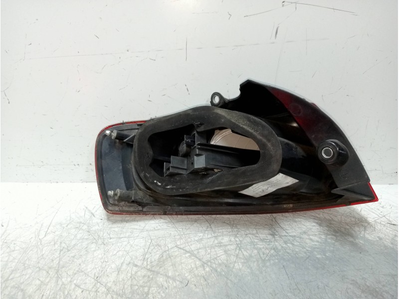 Recambio de piloto trasero derecho para fiat croma (194) 1.9 jtd 16v cat referencia OEM IAM   
