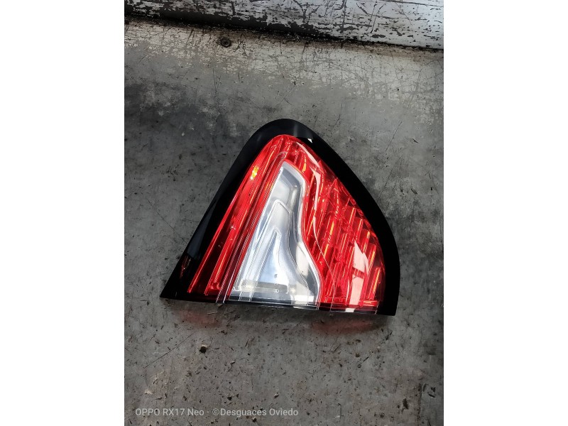 Recambio de piloto trasero izquierdo interior para renault captur helly hansen referencia OEM IAM 265554078R  