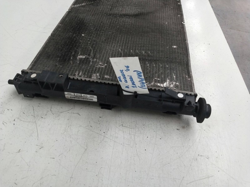Recambio de radiador agua para dodge caliber 2.0 16v crd cat referencia OEM IAM 879331N P1007065773 