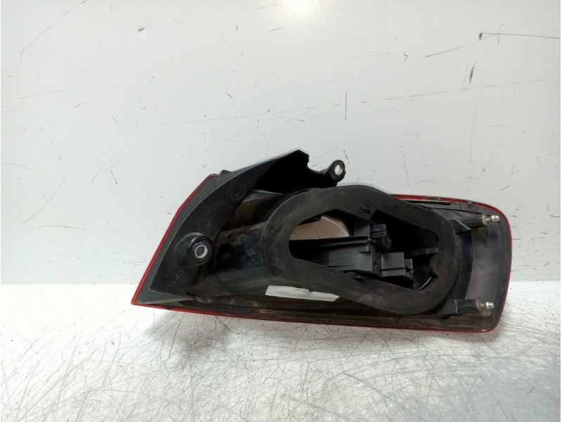 Recambio de piloto trasero izquierdo para fiat croma (194) 1.9 jtd 16v cat referencia OEM IAM   