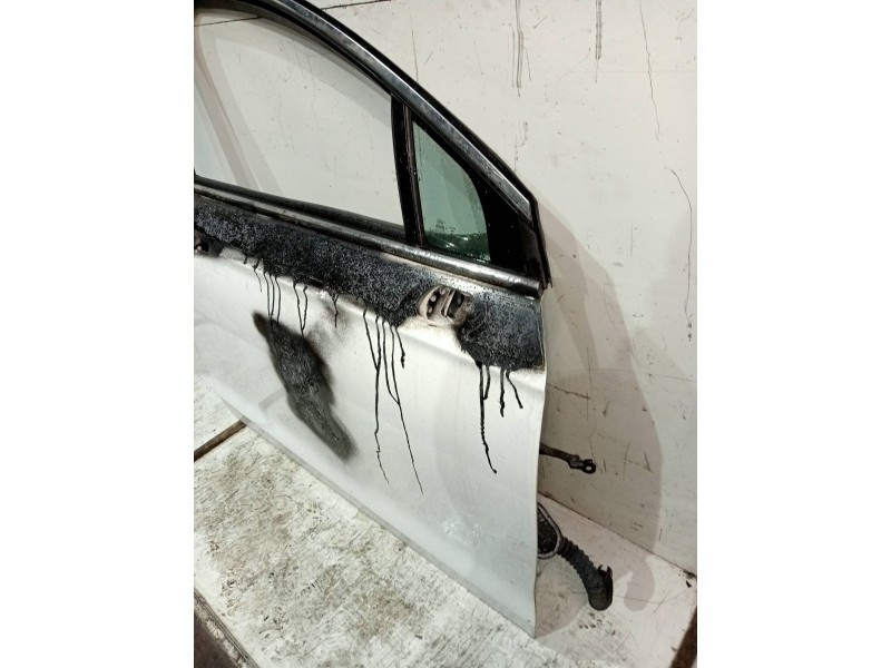 Recambio de puerta delantera derecha para ford mondeo lim. trend referencia OEM IAM   5P