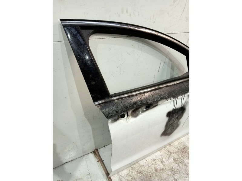 Recambio de puerta delantera derecha para ford mondeo lim. trend referencia OEM IAM   5P
