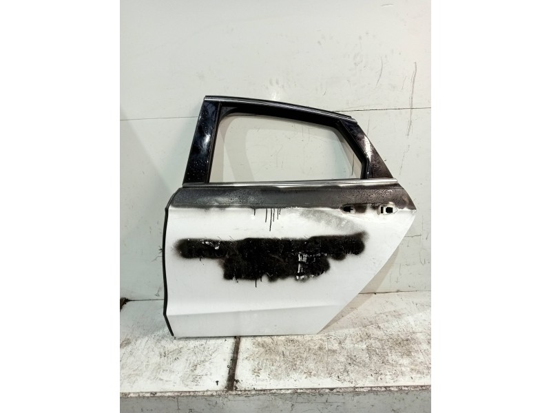Recambio de puerta trasera izquierda para ford mondeo lim. trend referencia OEM IAM   5P
