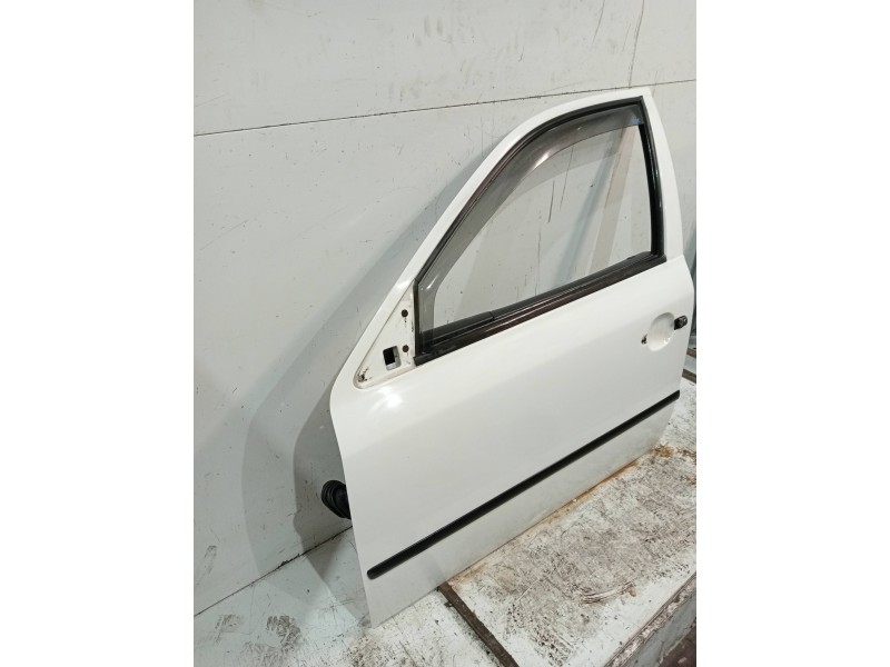 Recambio de puerta delantera izquierda para skoda octavia berlina (1u2) ambiente referencia OEM IAM   5P
