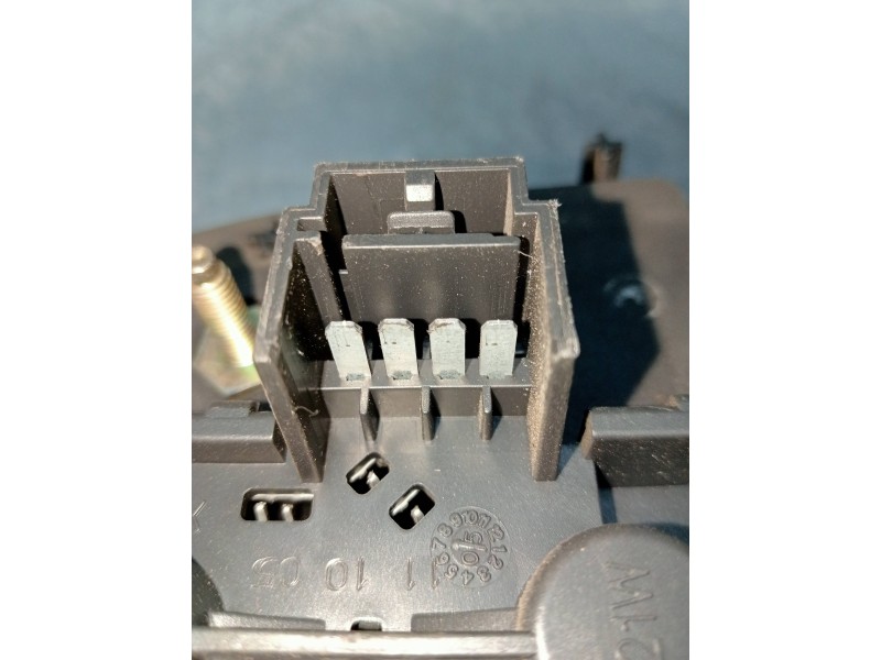 Recambio de piloto trasero derecho para fiat stilo multi wagon (192) 1.9 8v jtd cat (939a1000 / 192a8000) referencia OEM IAM 517