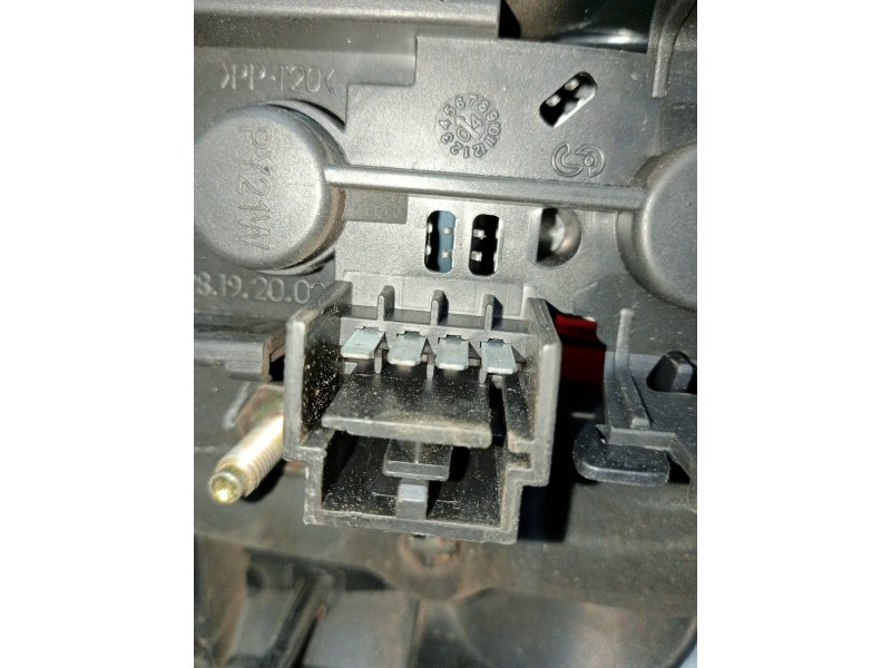 Recambio de piloto trasero izquierdo para fiat stilo multi wagon (192) referencia OEM IAM 46758989   Recambio de piloto trasero izquierdo para fiat stilo multi wagon (192) referencia OEM IAM 46758989