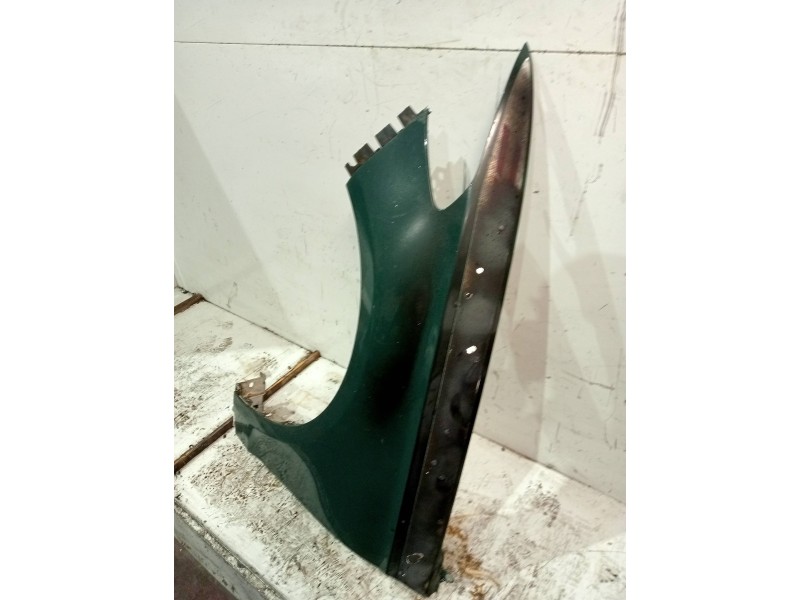 Recambio de aleta delantera izquierda para ford mondeo lim. trend referencia OEM IAM   