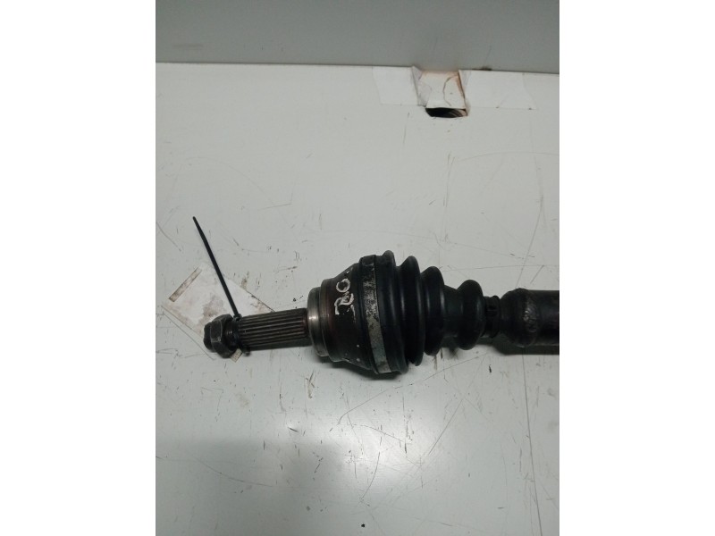 Recambio de transmision delantera derecha para ford escort berlina 1.6 diesel referencia OEM IAM   