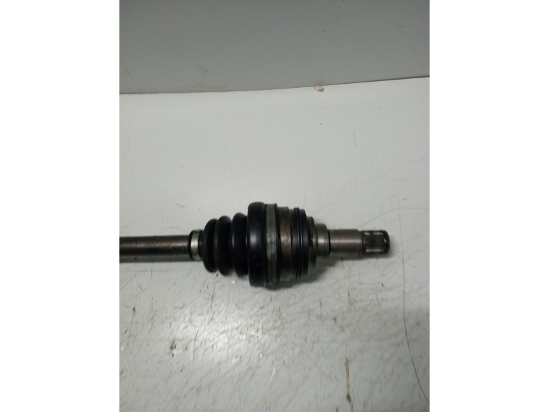 Recambio de transmision delantera derecha para ford fiesta berl./express 1.0 referencia OEM IAM   