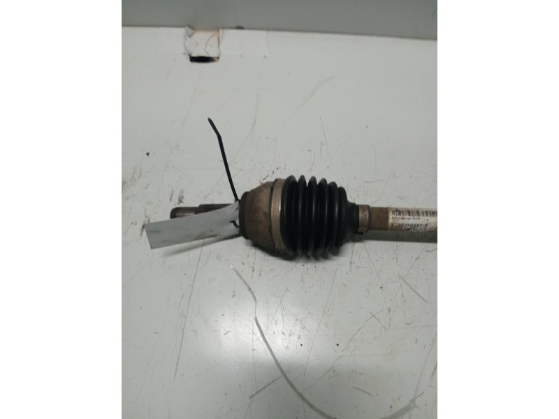 Recambio de transmision delantera izquierda para ford fiesta (cb1) ambiente referencia OEM IAM   