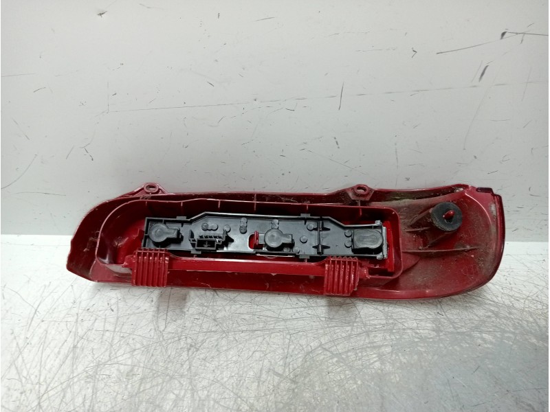 Recambio de piloto trasero izquierdo para fiat seicento (187) vintage referencia OEM IAM 93670748  