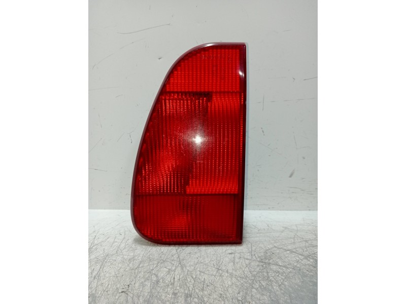 Recambio de piloto trasero izquierdo para fiat ulysse (121) 1.9 turbodiesel referencia OEM IAM   