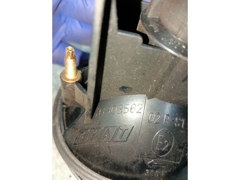 Recambio de piloto trasero derecho para fiat coupe (175) 2.0 16v turbo cat referencia OEM IAM 46303562  