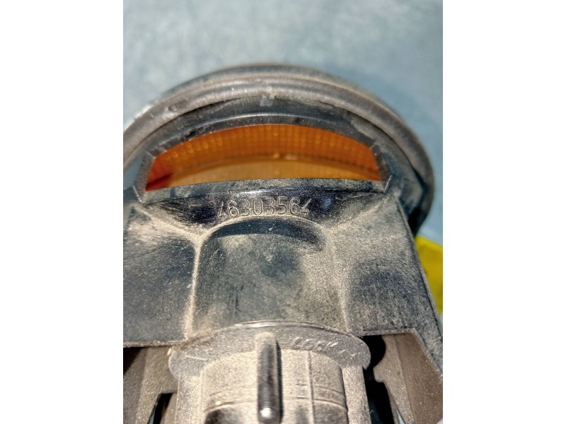 Recambio de piloto trasero derecho para fiat coupe (175) 2.0 16v turbo cat referencia OEM IAM 46303564  