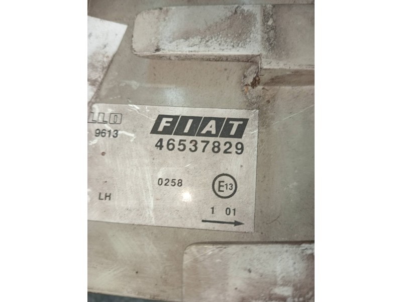 Recambio de piloto delantero izquierdo para fiat palio weekend (178) 1.7 turbodiesel referencia OEM IAM 46537829  