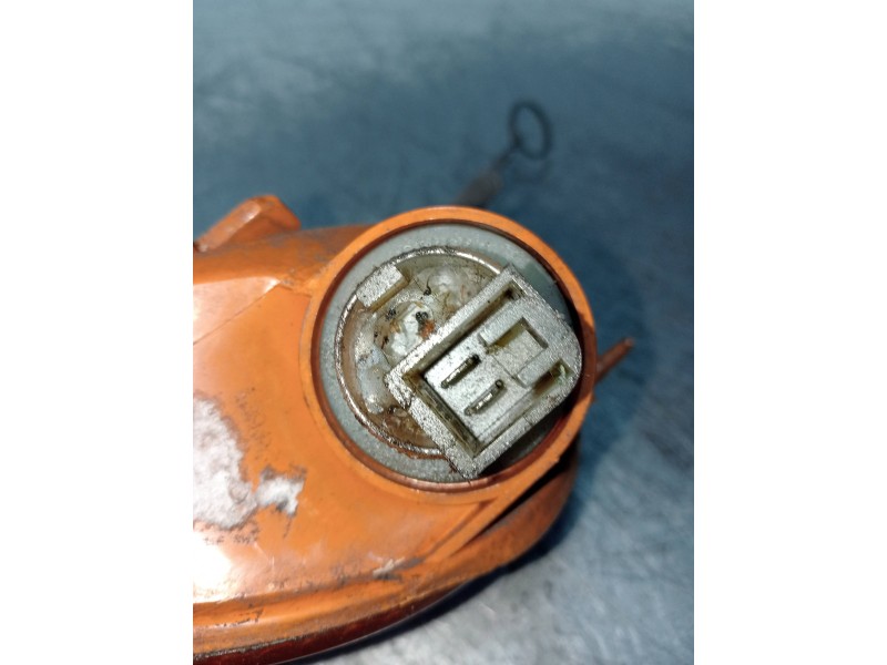 Recambio de piloto delantero derecho para fiat seicento (187) 1.1 referencia OEM IAM    Recambio de piloto delantero derecho para fiat seicento (187) 1.1 referencia OEM IAM