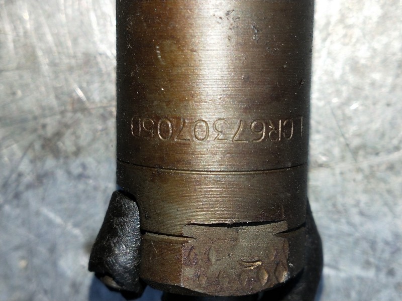 Recambio de inyector para peugeot 205 berlina 1.8 d mito referencia OEM IAM LCR6730705D  LUCAS