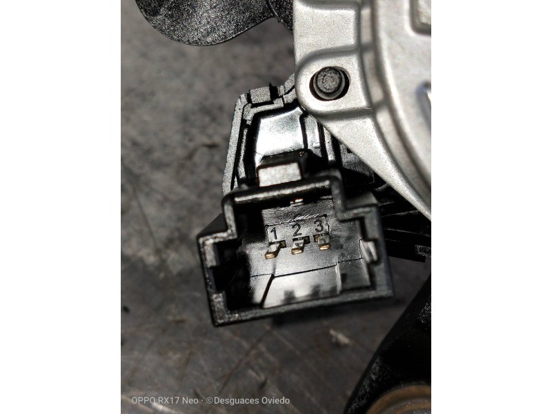 Recambio de motor limpia trasero para renault captur helly hansen referencia OEM IAM 287105483R  