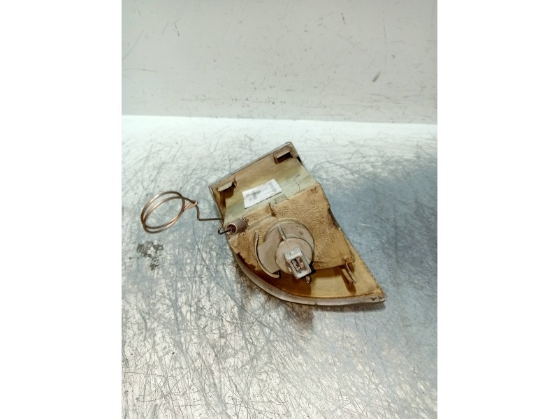 Recambio de piloto delantero izquierdo para fiat punto berlina (176) 1.2 cat referencia OEM IAM   