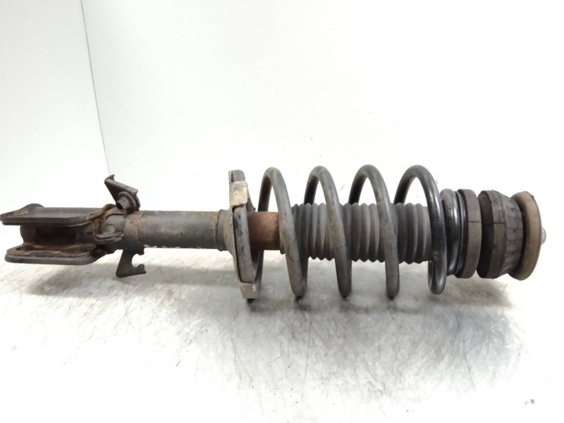 Recambio de amortiguador delantero derecho para mercedes vito (w638) combi 112 cdi (638.194) referencia OEM IAM   