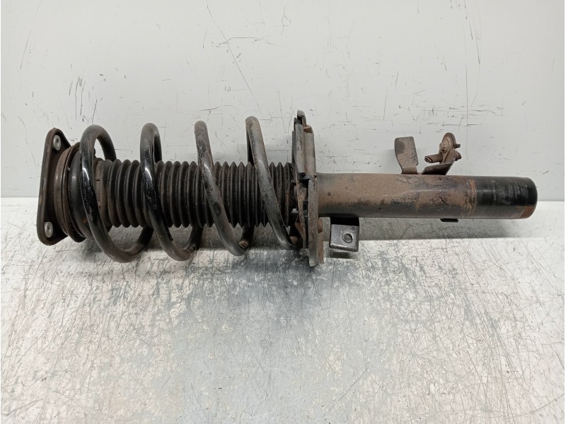 Recambio de amortiguador delantero derecho para ford transit connect combi 220 l1 ambiente referencia OEM IAM KV6C18045LA  