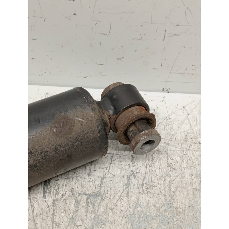 Recambio de amortiguador trasero derecho para ford transit connect combi 220 l1 ambiente referencia OEM IAM KV6C18080MA  