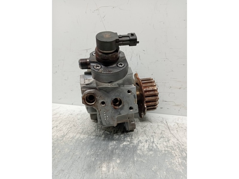 Recambio de bomba inyeccion para ford transit connect combi 220 l1 ambiente referencia OEM IAM 0445010781 9818034380 