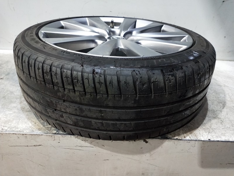 Recambio de juego llantas para mazda 3 berlina (bp) evolution referencia OEM IAM   215/45/18