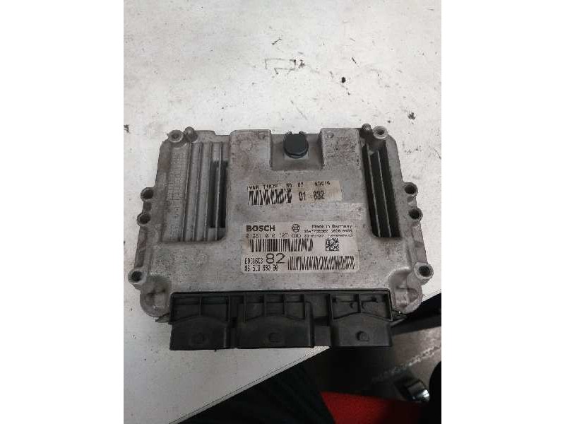 Recambio de centralita motor uce para peugeot 206 berlina x-line referencia OEM IAM 0281010707 9651399080 EDC16C3 82