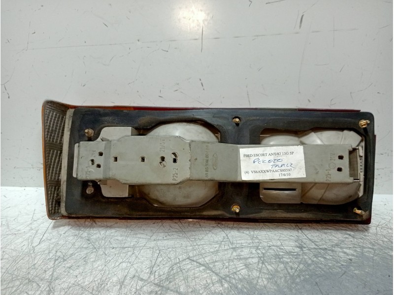 Recambio de piloto trasero izquierdo para ford escort berl./turn./cab./express 1.3 referencia OEM IAM   