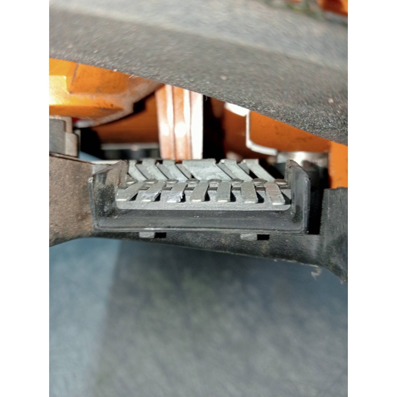 Recambio de piloto trasero izquierdo para ford escort berlina/turnier 1.3 cat referencia OEM IAM   
