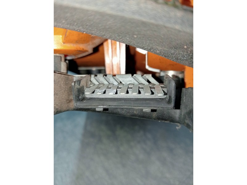 Recambio de piloto trasero izquierdo para ford escort berlina/turnier 1.3 cat referencia OEM IAM   