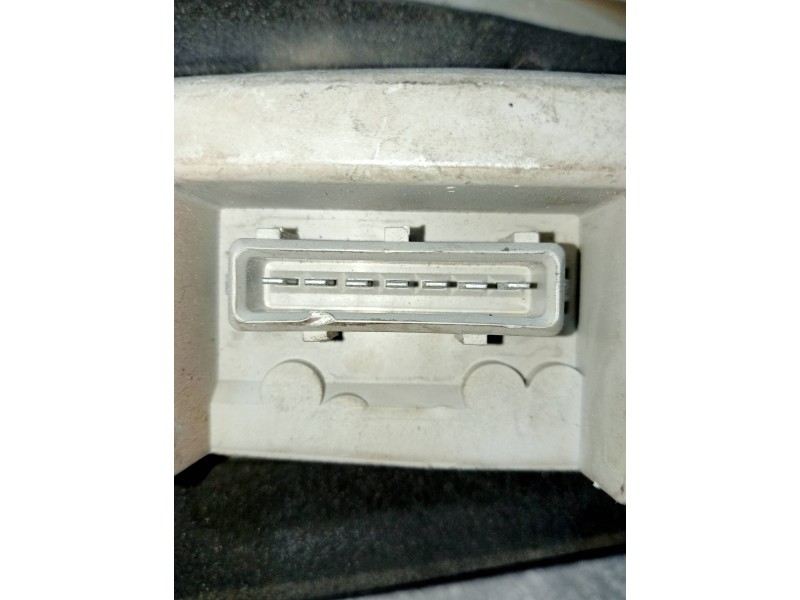 Recambio de piloto trasero derecho para ford escort berlina/turnier referencia OEM IAM   