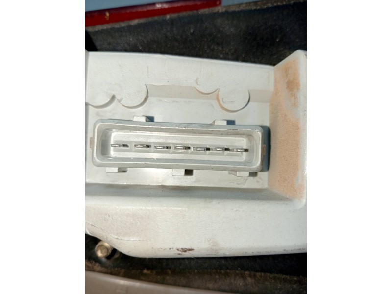 Recambio de piloto trasero derecho para ford escort berl./turnier referencia OEM IAM   