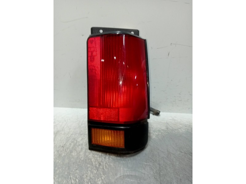 Recambio de piloto trasero derecho para ford explorer 4.0 v6 cat referencia OEM IAM   