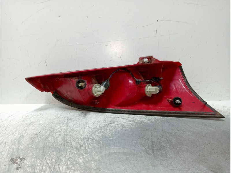 Recambio de piloto trasero izquierdo para ford focus berlina (cak) 1.6 16v referencia OEM IAM   