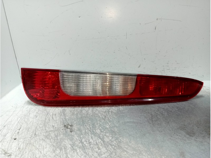 Recambio de piloto lateral derecho para ford focus c-max (cap) ghia (d) referencia OEM IAM 4450780  