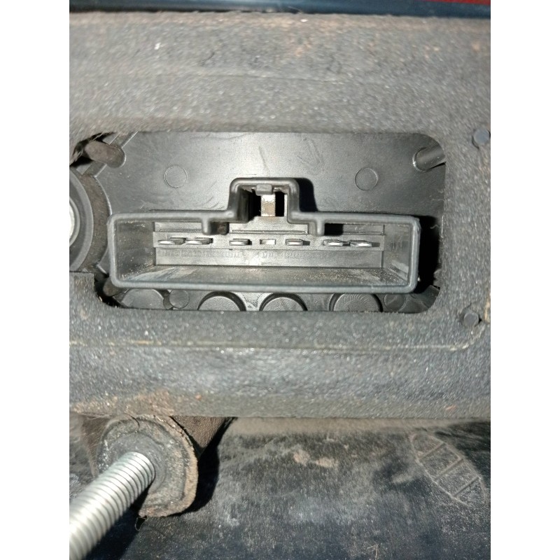 Recambio de piloto lateral derecho para ford focus c-max (cap) ghia (d) referencia OEM IAM 4450780  