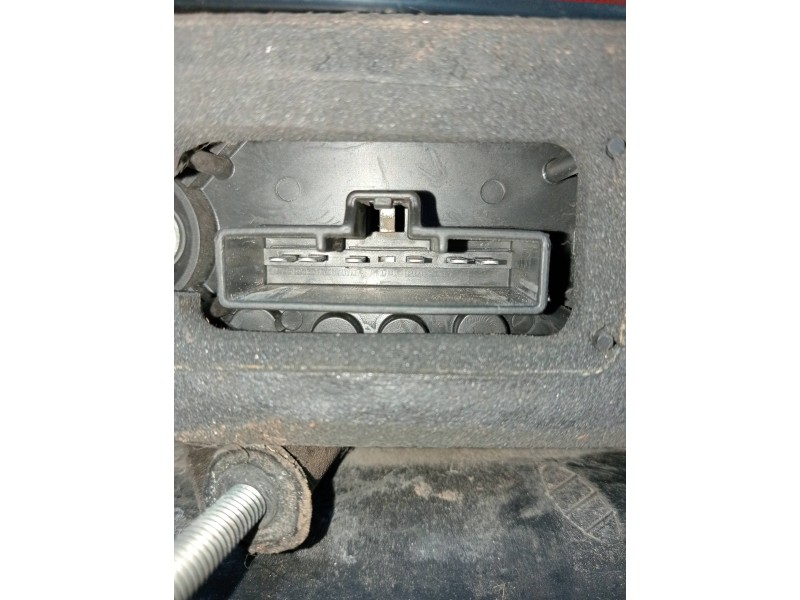 Recambio de piloto lateral derecho para ford focus c-max (cap) ghia (d) referencia OEM IAM 4450780  