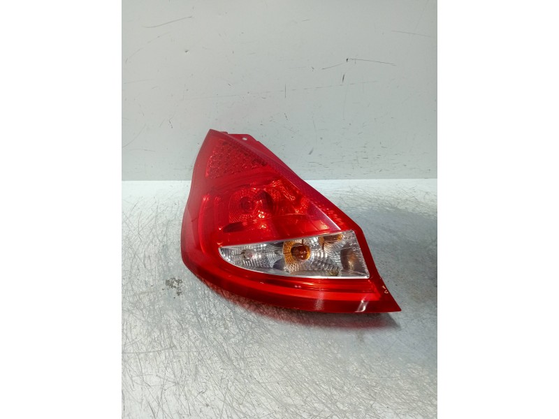Recambio de piloto trasero izquierdo para ford fiesta (cb1) ambiente referencia OEM IAM   