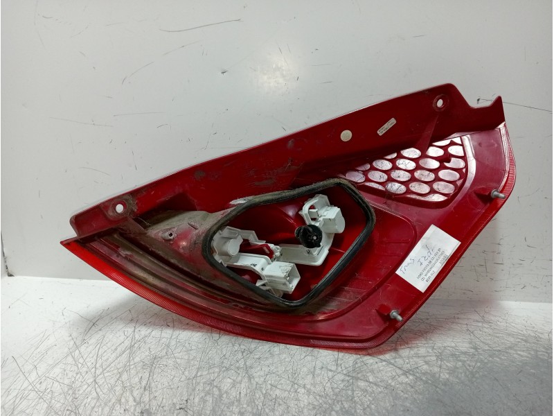 Recambio de piloto trasero izquierdo para ford fiesta (cb1) ambiente referencia OEM IAM   